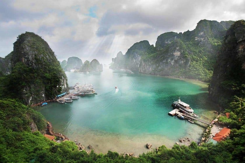 Halong bay weather in December, January to end of February