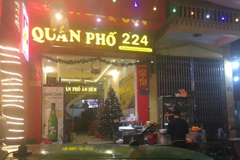 Quan Pho Night restaurant Ninh Binh