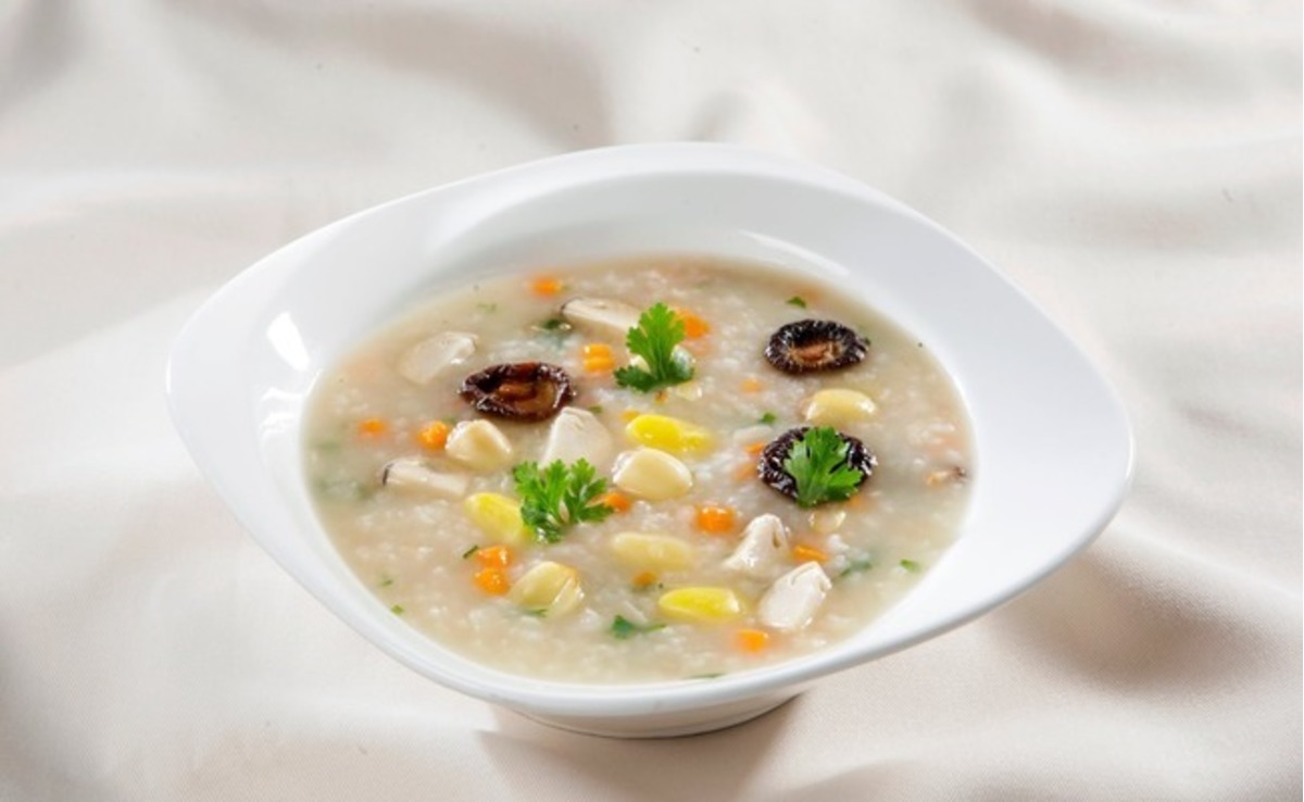 Rice Porridge with Mung Beans (Chao Dau Xanh)