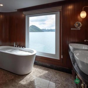 Bathtub Captain View Terrace Suite Paradise Elegance