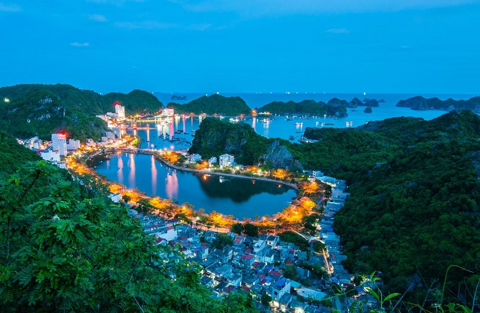 Cat Ba in the top 10 friendliest destinations in Vietnam