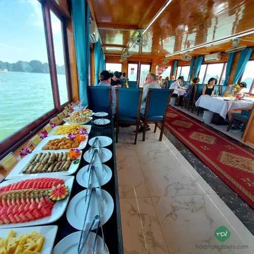 Buffet lunch Halong bay day tour VIP package