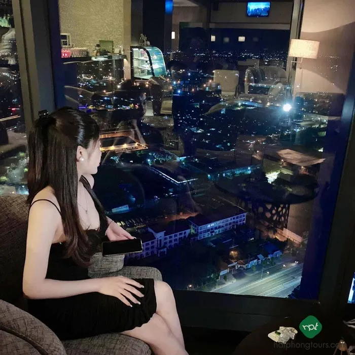 What Does Sky Bar Haiphong Have to Offer?