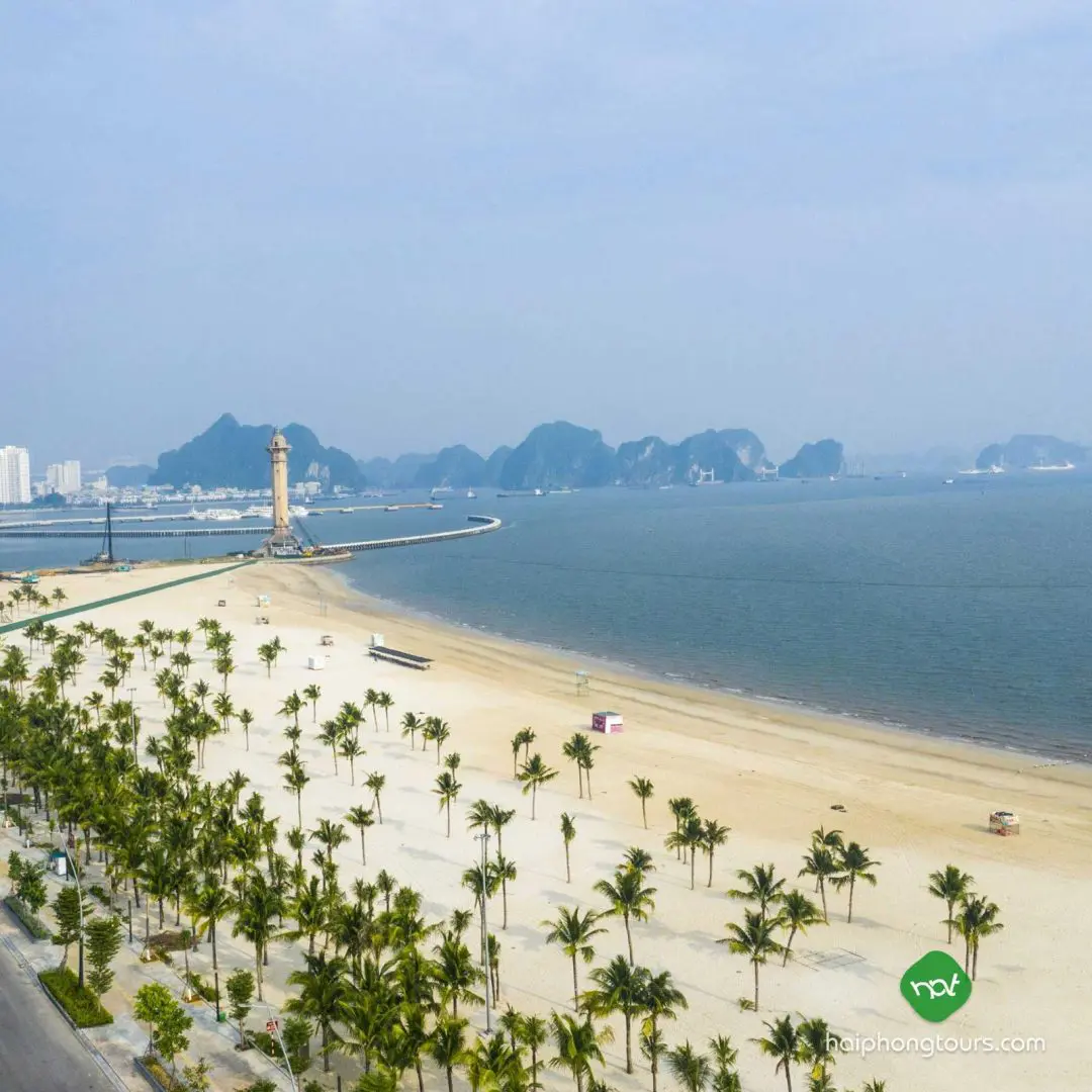 Bai Chay Beach in the Halong tourism area
