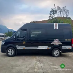 Private 9 seater Dcar Limo