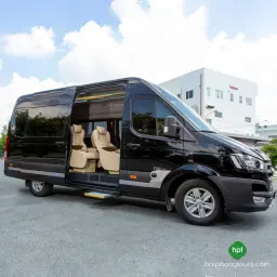 Shared Limo Bus