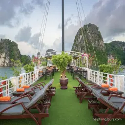 Sundeck